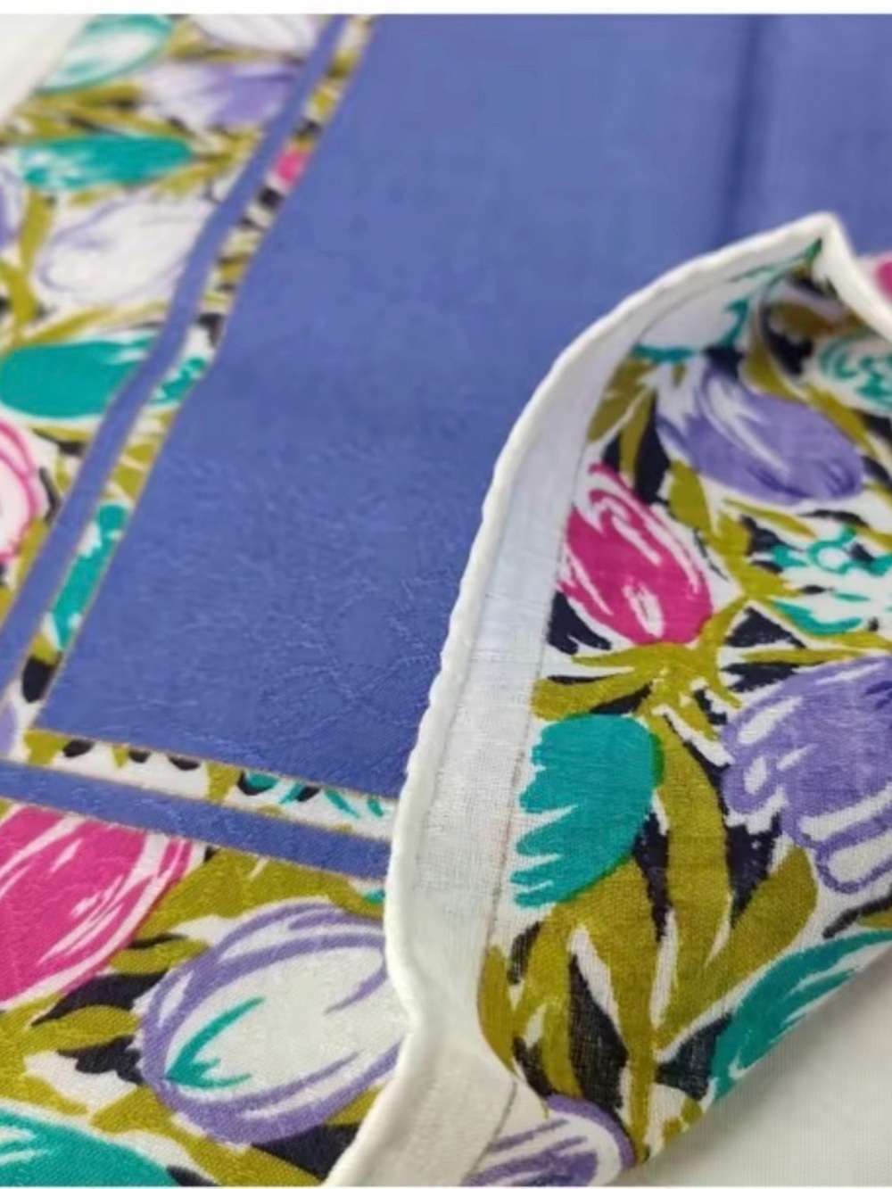 YSL Floral blue scarf - Picture 4 of 5